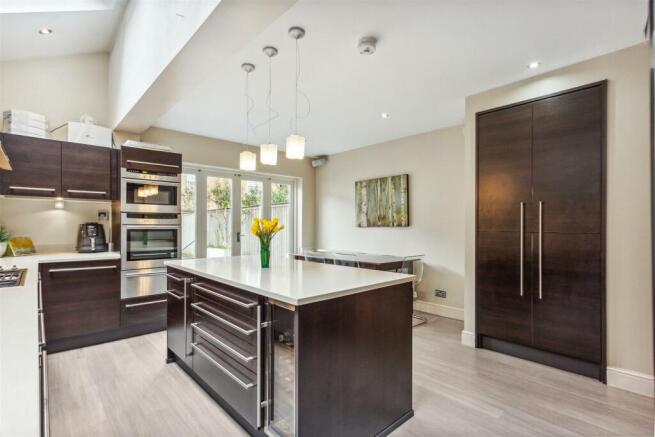 For Sale_Fielding road W4