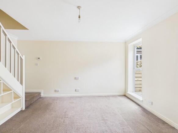 2 bed Terraced for sale Image 4