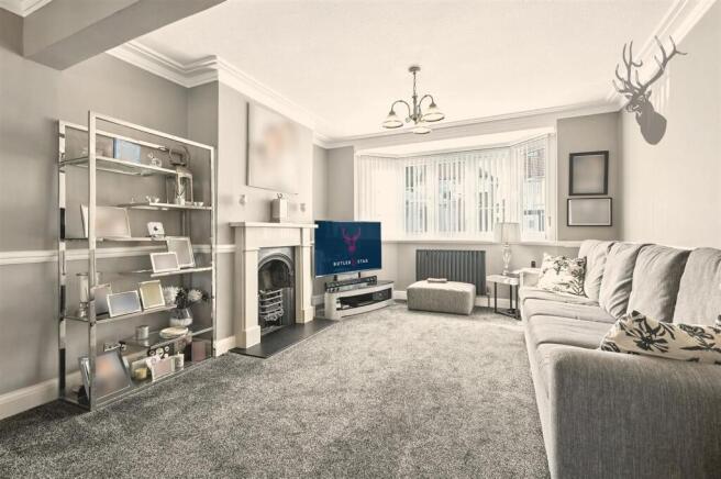 Heriot Avenue, London, E4 photo 2