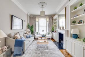 25, Acfold Road, London SW6 2AJ