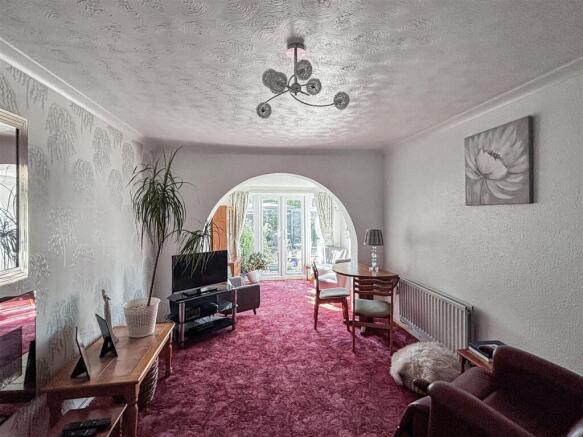 Hammerton Way, Wellesbourne photo 4