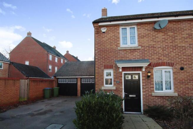 Sought-After 2 bedroom house for rent