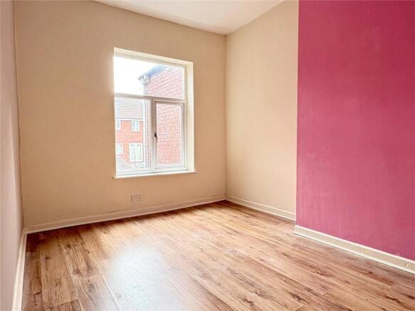 3 bed Terraced for sale Image 10