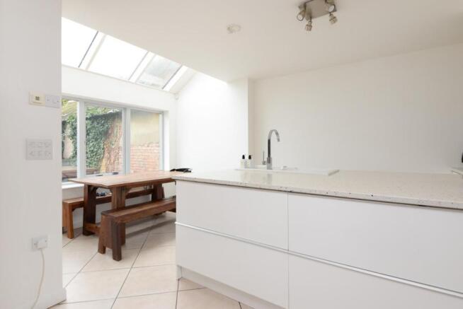 Kitchen / Breakfast