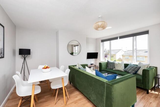 74 Marshfield Way, Bath, BA1 6HQ-4.jpg