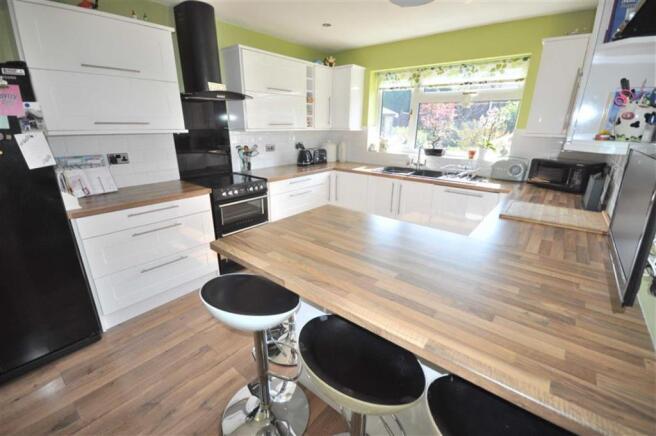 Kitchen/Breakfast Room