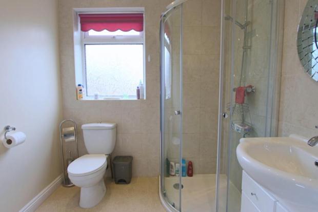 Master Ensuite