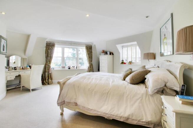 Master Bedroom.jpg