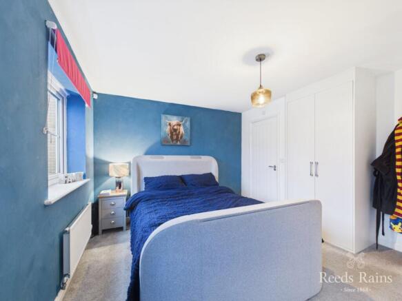 4 bed Detached for sale Image 8