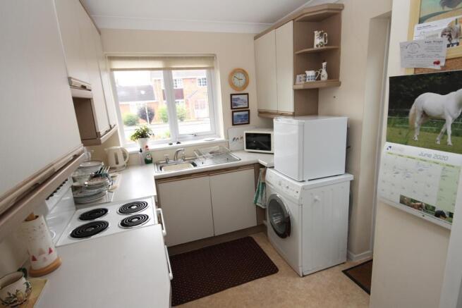 Kitchen (1)