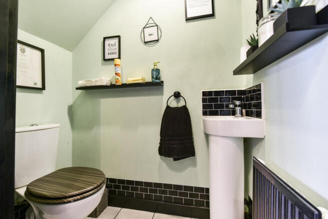 2 bed Semi-Detached for sale Image 10