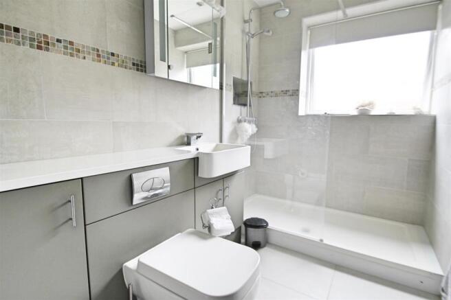 Family Bathroom: