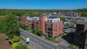 Flat 25, Milton House, Milton Road, Haywards Heath RH16 1AG