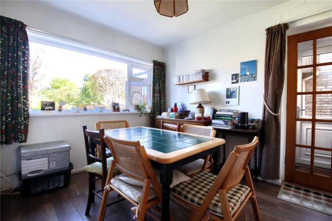 4 bed Link Detached House for sale Image 6