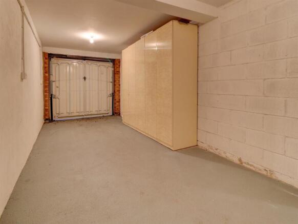 Integral Garage