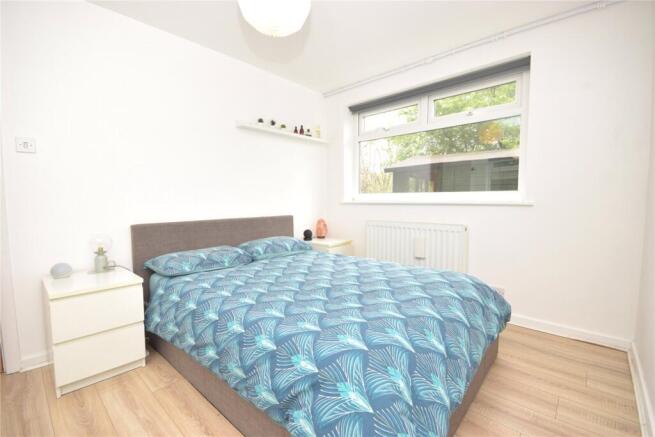 2 bed Apartment for sale Image 6