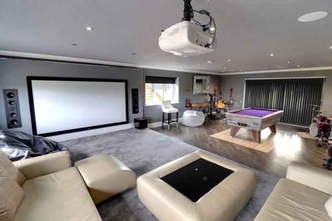 Cinema/Games Room