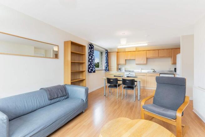 Lounge/Kitchen
