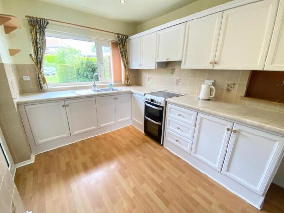 Bramleys Estate Agents - Woodlands Road - Lepton (