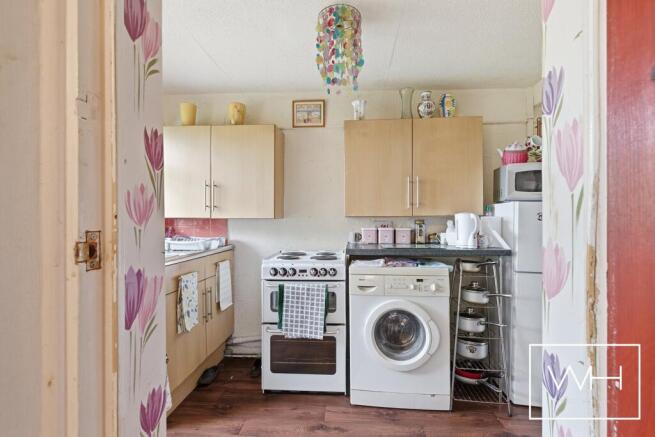 3 bed Semi-Detached for sale Image 5