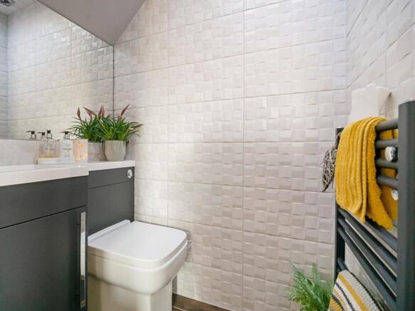 Guest Bathroom