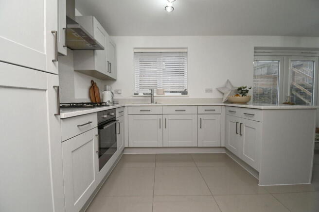 3 bed Detached for sale Image 8