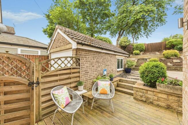 4 bed Detached for sale Image 11