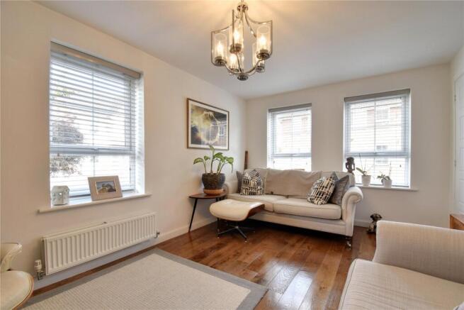 3 bed Semi-Detached for sale Image 6
