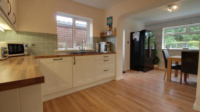 Kitchen Diner