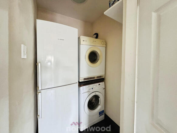 3 bed Detached Bungalow for sale Image 10