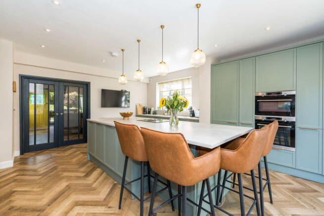 Kitchen Family Room