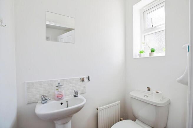 2 bed Terraced for sale Image 10