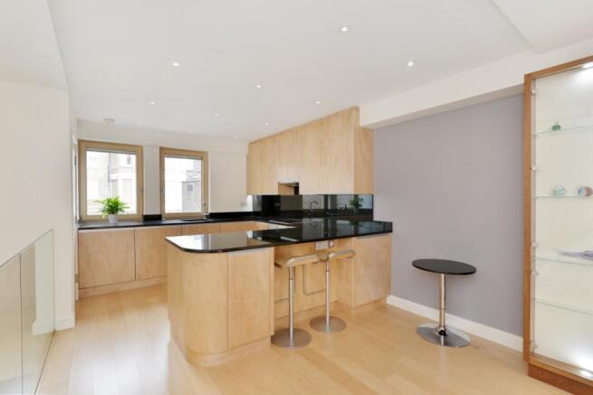 3, 7 Curzon Street-2