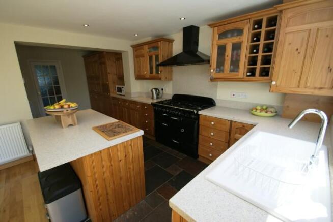 Kitchen/Breakfast Rm