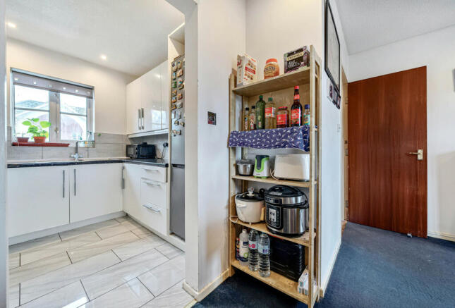 Lounge/Kitchen