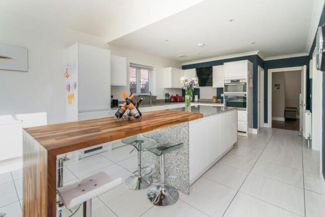 Kitchen/Breakfast