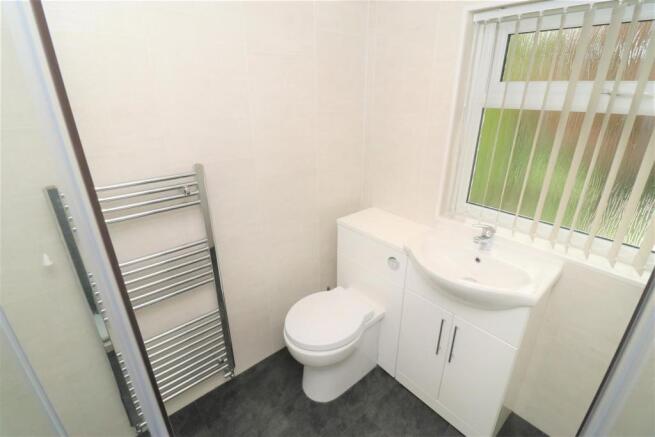 Shower Room.JPG