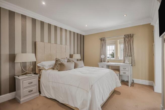 3 bed Detached for sale Image 10