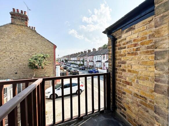 156 glenwood balc...