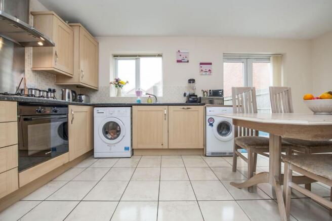 Kitchen/breakfast ro