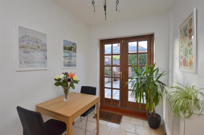 Spacious Kitchen/Dining Room