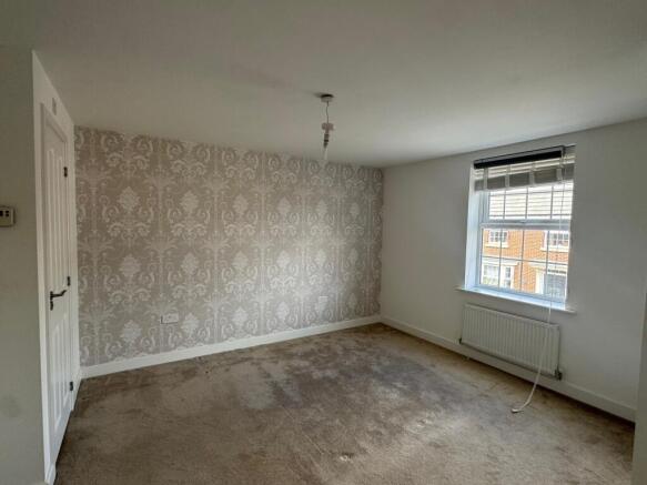 4 bed Detached for sale Image 5