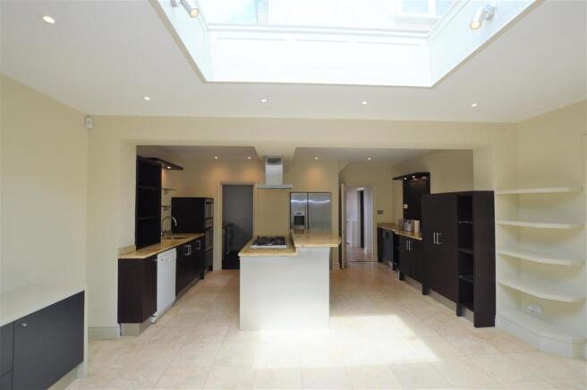 237 Percy Road Kitchen 3.JPG