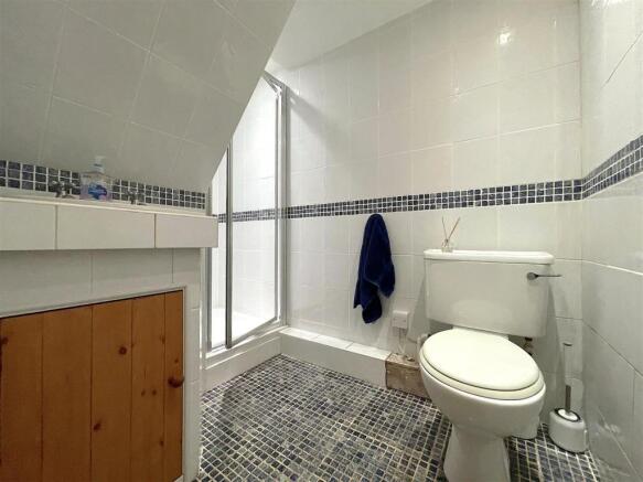 Shower Room (1).jpeg