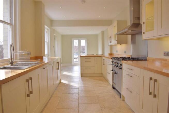 Kitchen / Breakfast Room