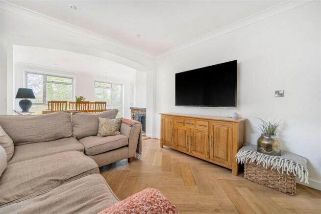 Living/Dining Room