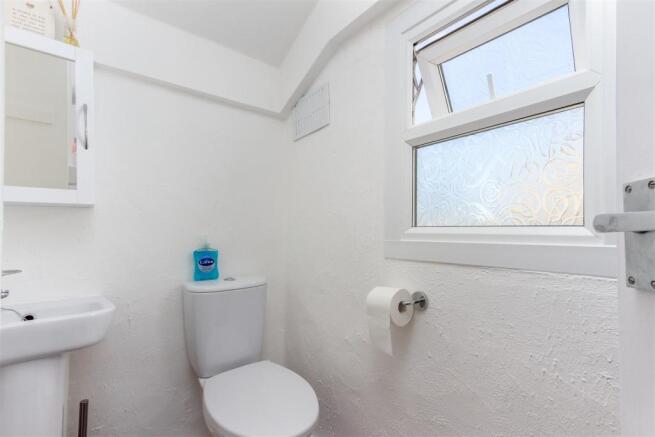 27 Barton Road-16.jpg