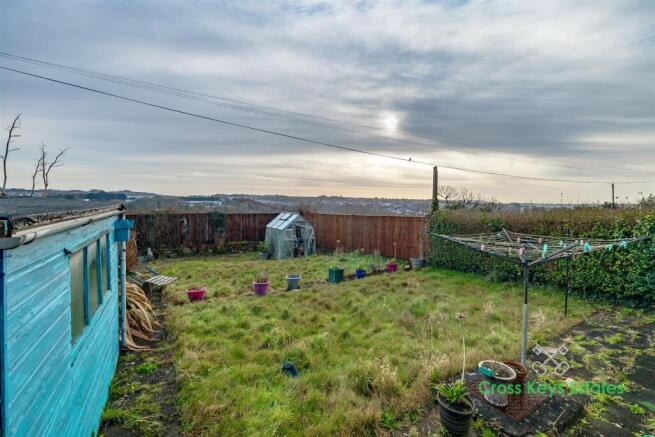 Gardens & View