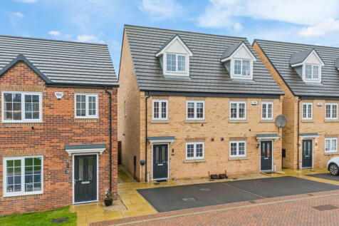 Silkstone Road, Featherstone, Pontefract, WF7 5PL