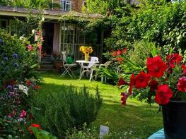 239, Lillie Road, London SW6 7LN